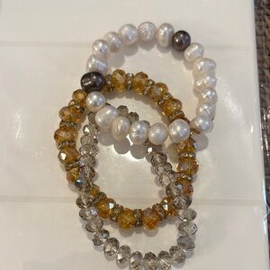 Elegant Pearl and Crystal Bracelet Set
